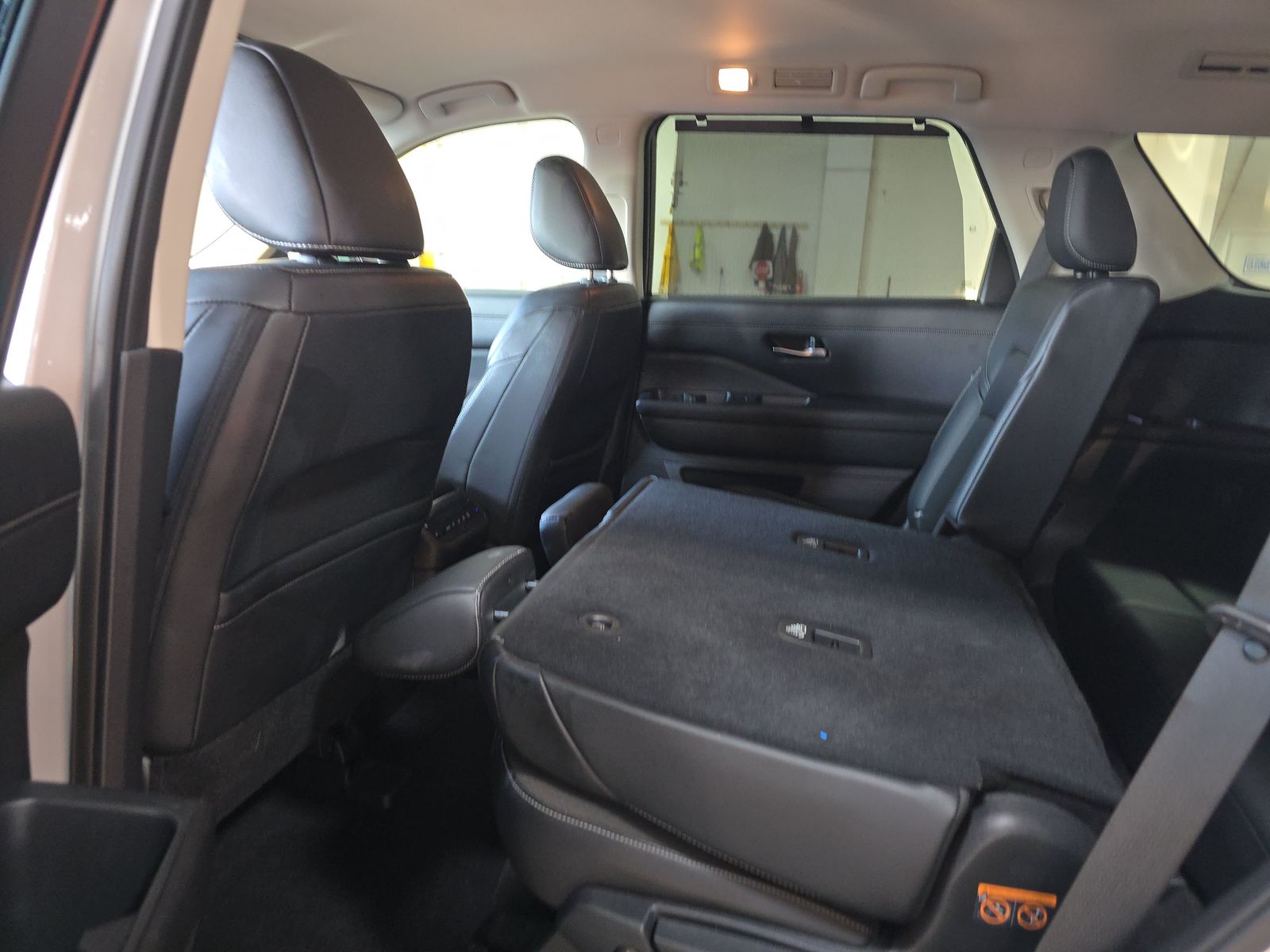 2023 Nissan Pathfinder SL AWD
