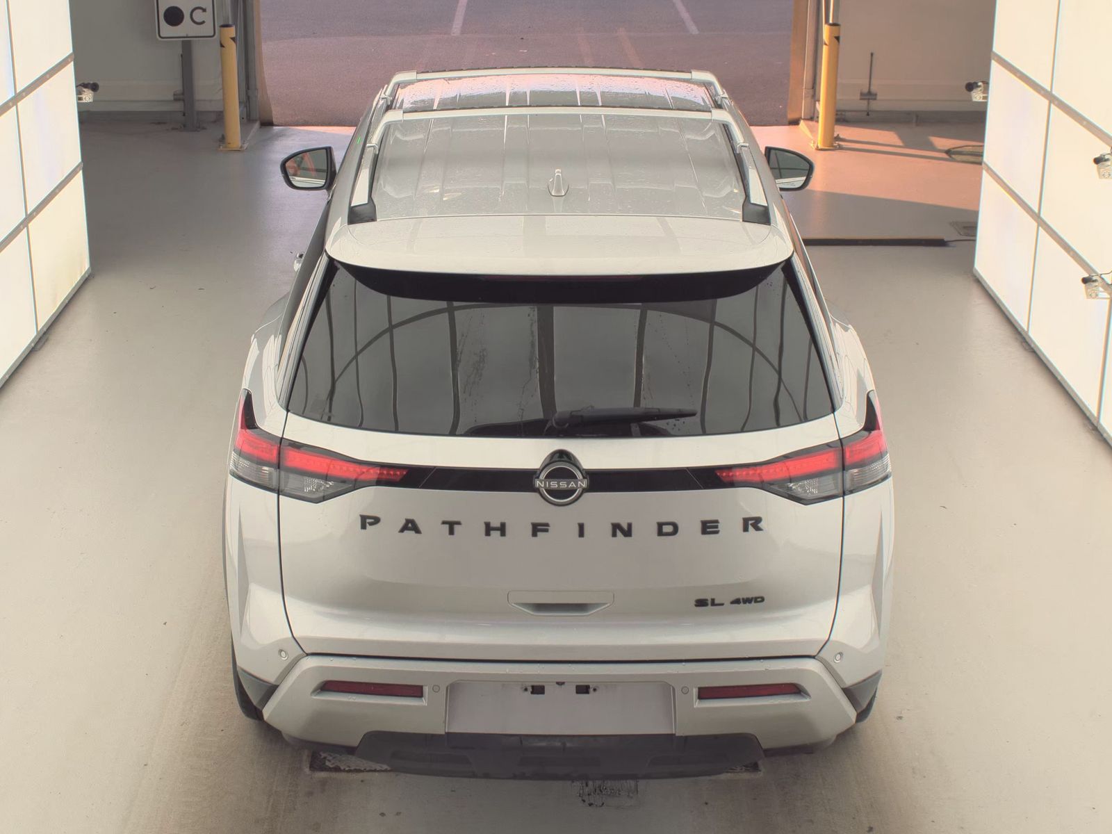 2023 Nissan Pathfinder SL AWD