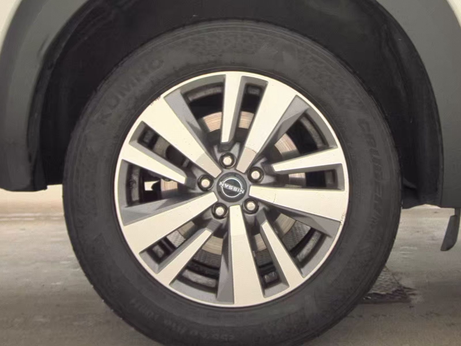 2023 Nissan Pathfinder SL AWD