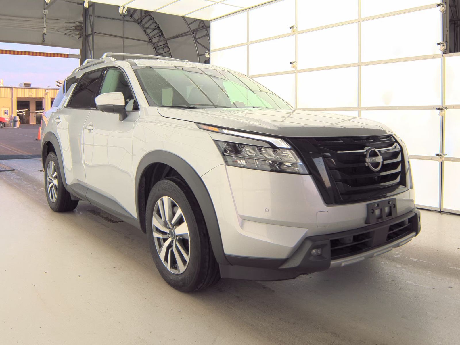 2023 Nissan Pathfinder SL AWD