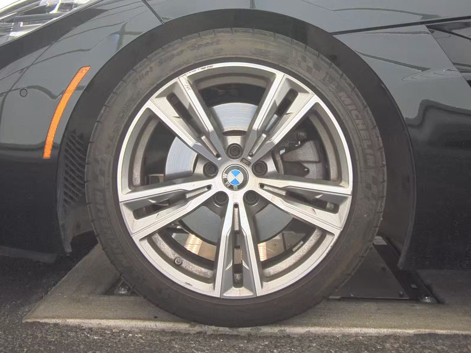 2025 BMW Z4 sDrive30i RWD