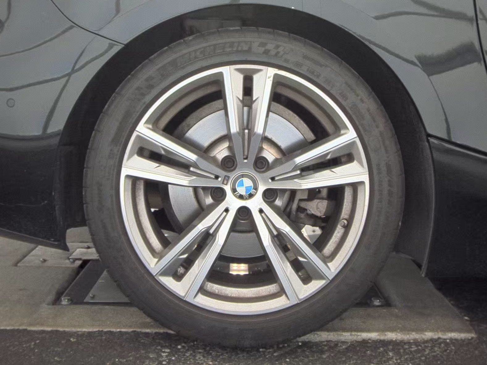 2025 BMW Z4 sDrive30i RWD