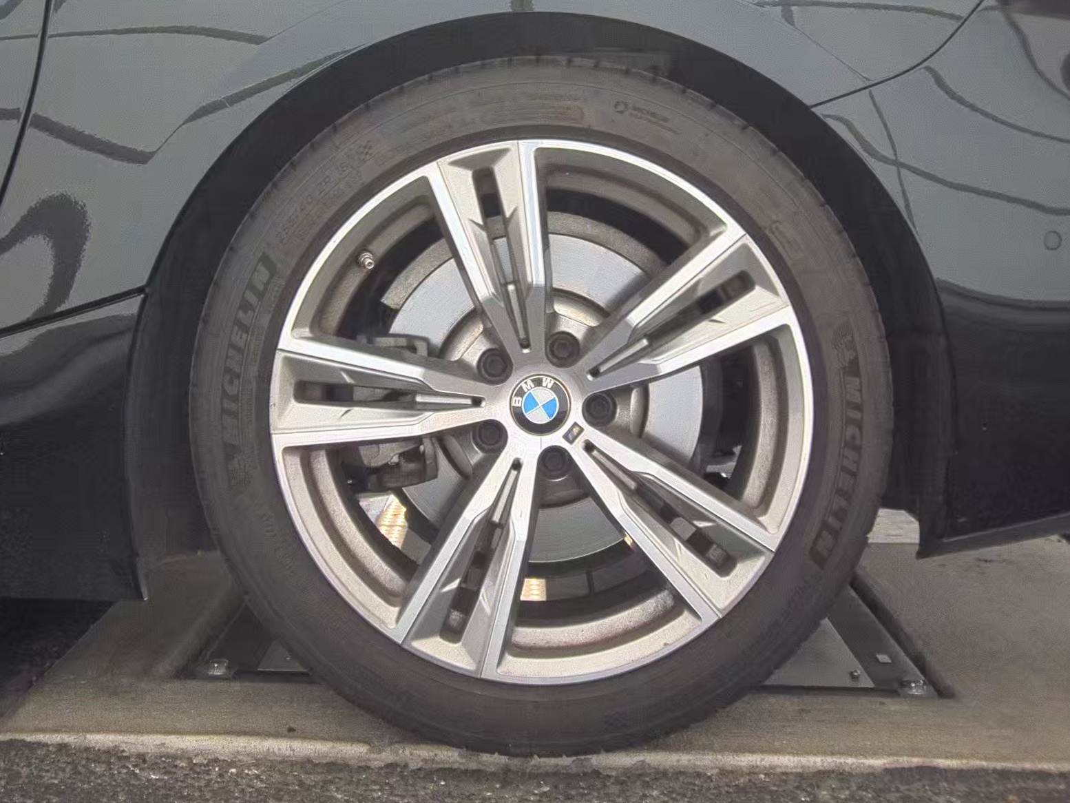 2025 BMW Z4 sDrive30i RWD