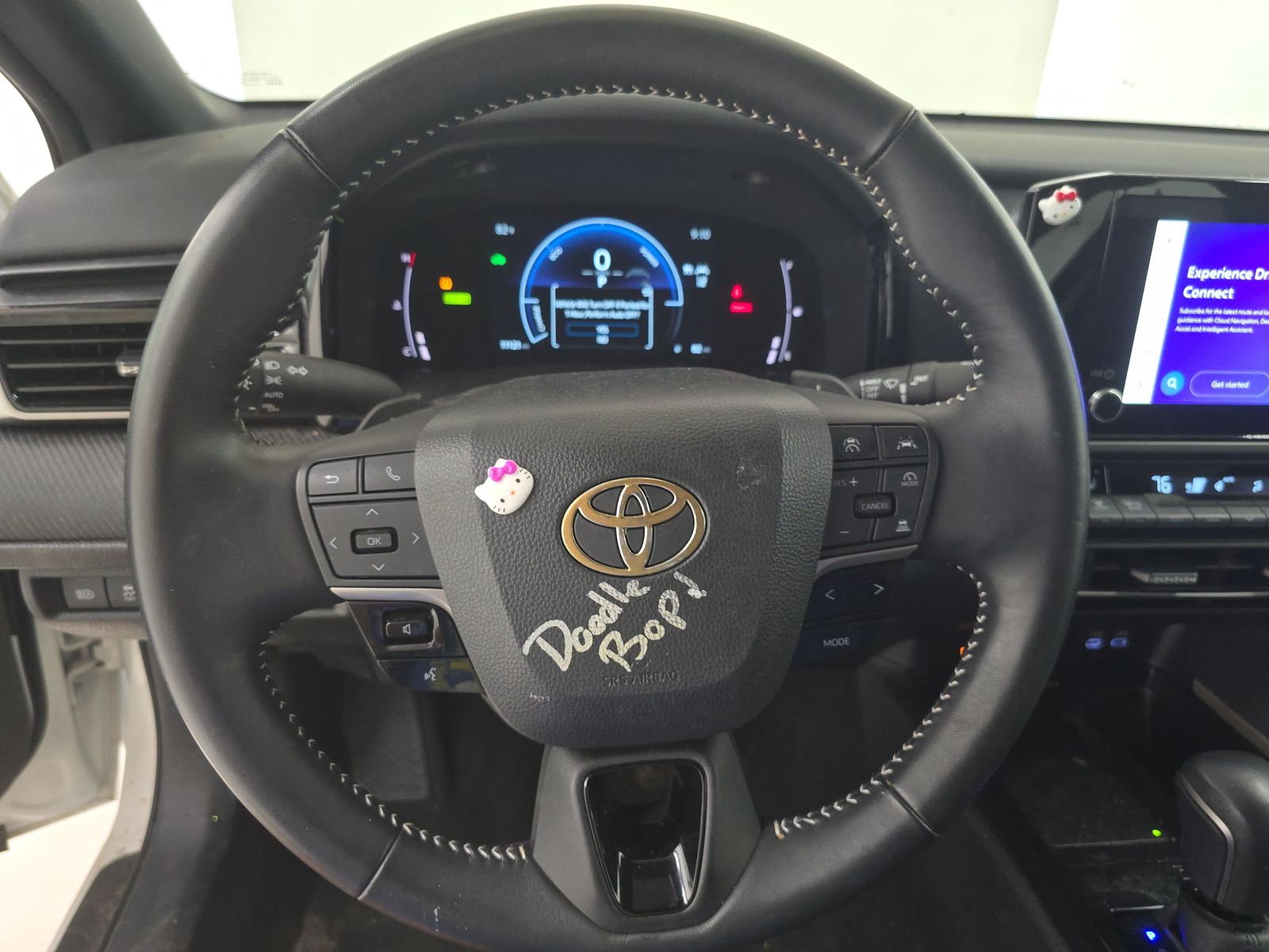 2025 Toyota Camry SE FWD