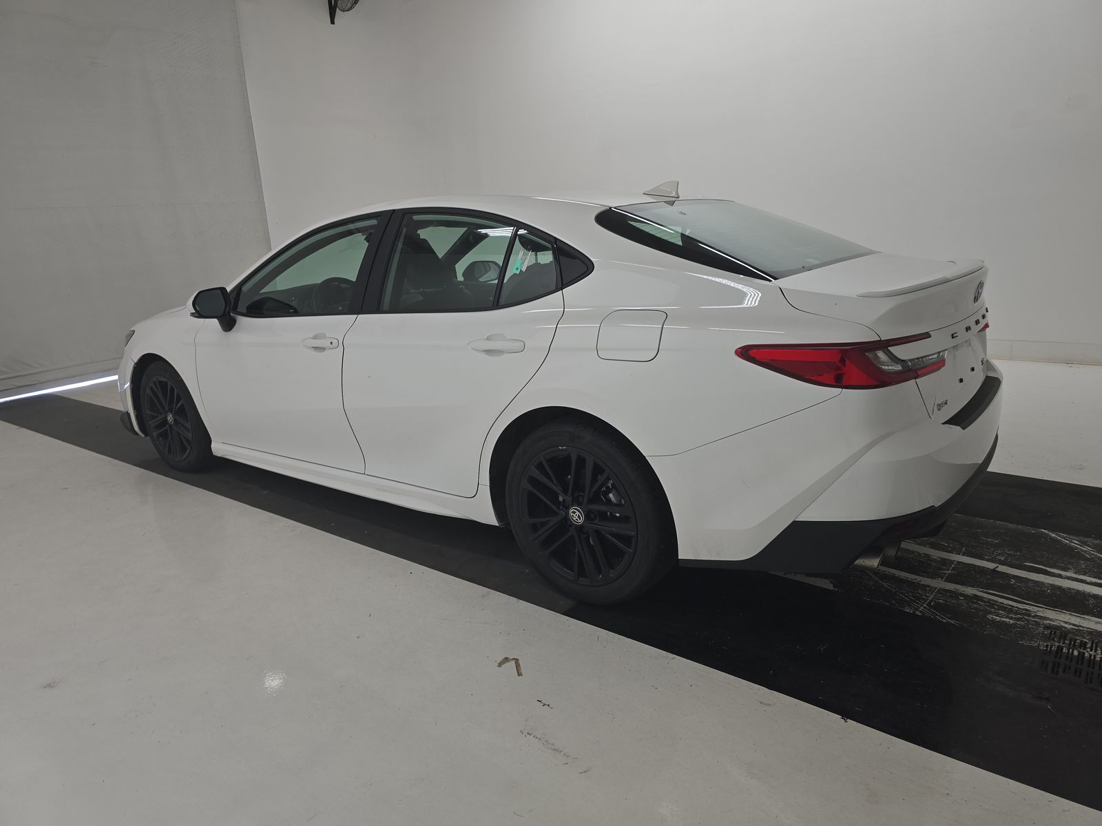 2025 Toyota Camry SE FWD