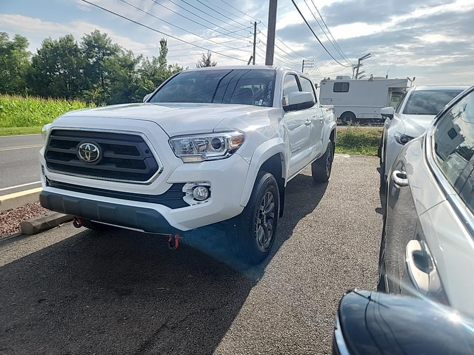 2023 Toyota Tacoma SR5 AWD