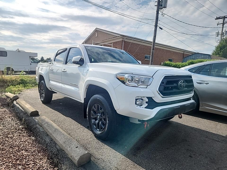 2023 Toyota Tacoma SR5 AWD