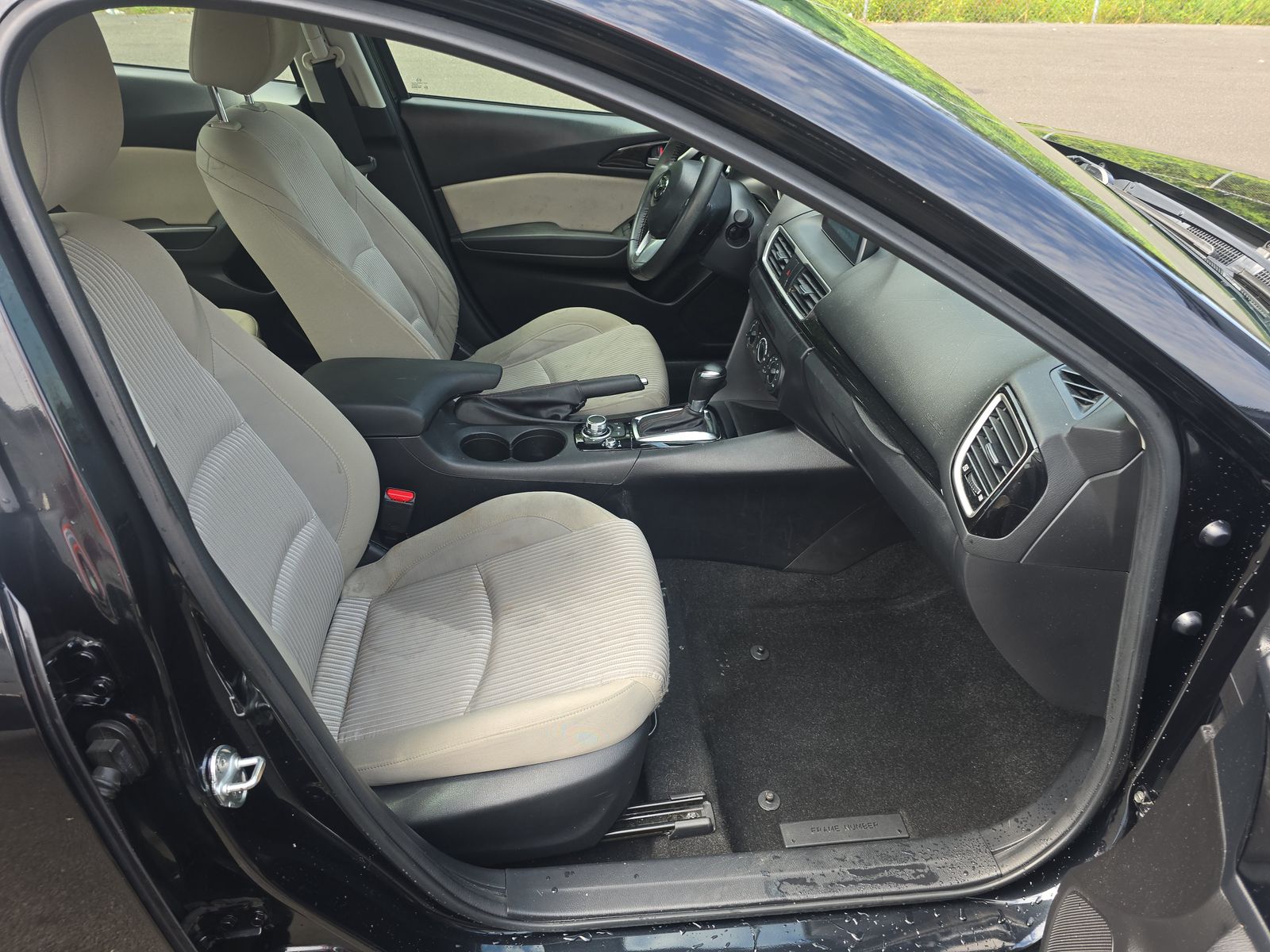 2015 MAZDA MAZDA3 i Touring FWD