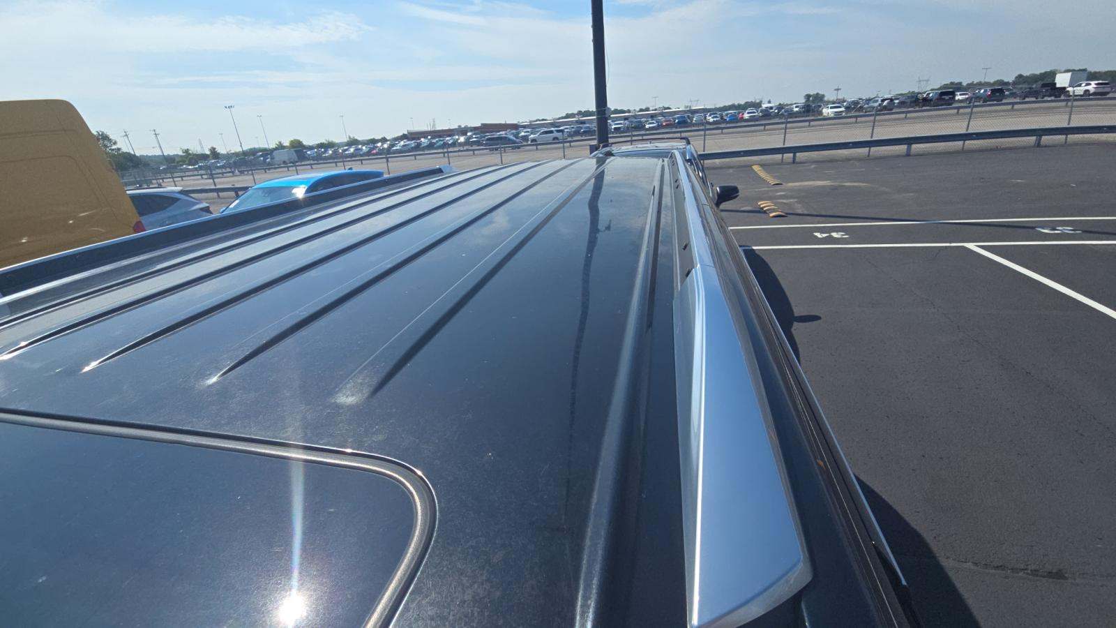 2018 Cadillac Escalade ESV Luxury AWD