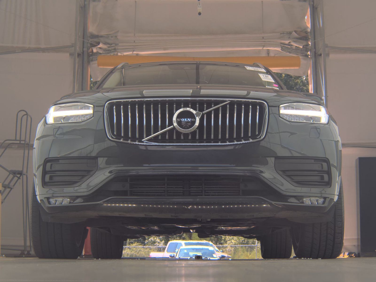 2021 Volvo XC90 T6 Momentum AWD