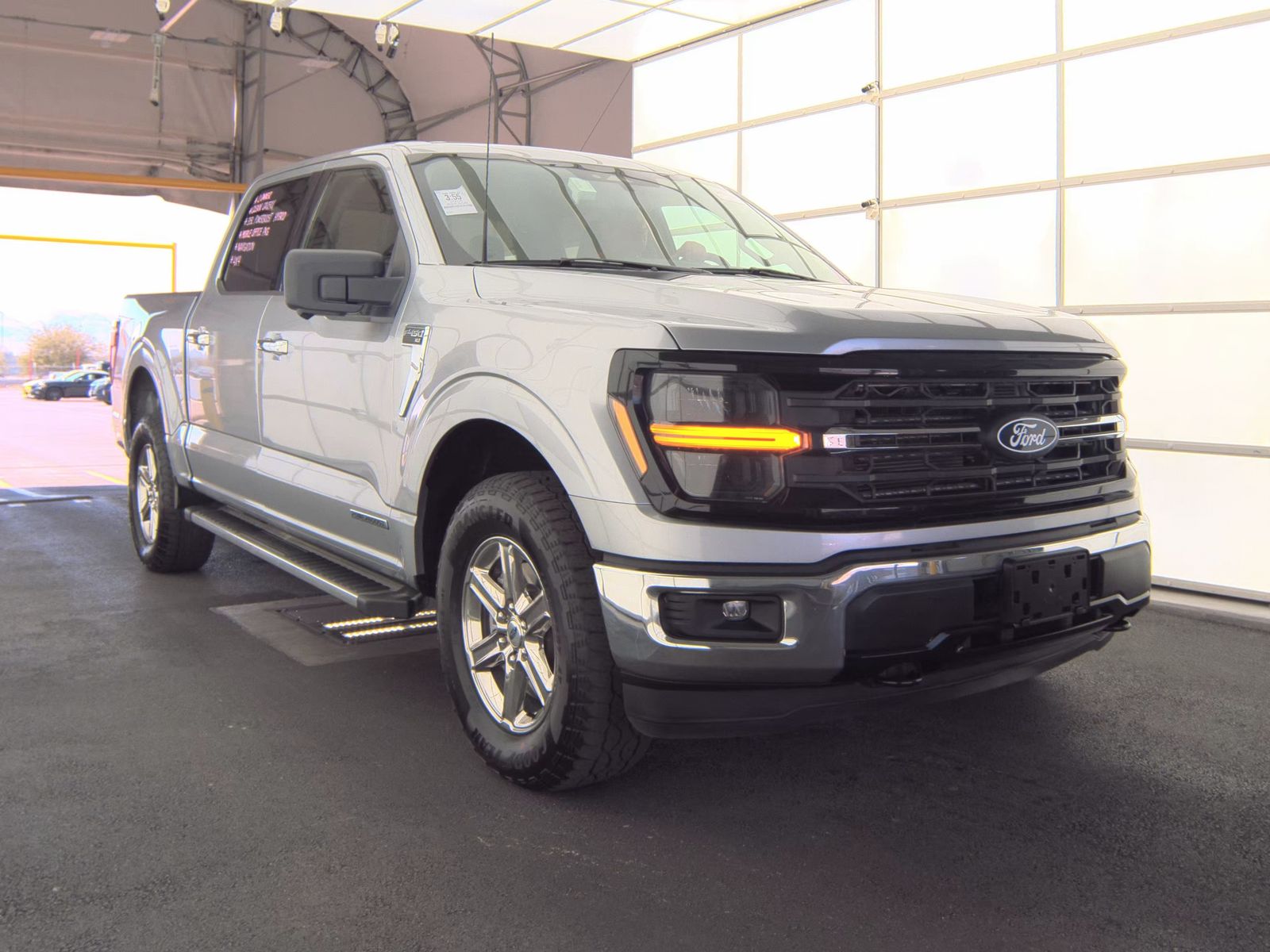 2024 Ford F-150 Hybrid XLT AWD