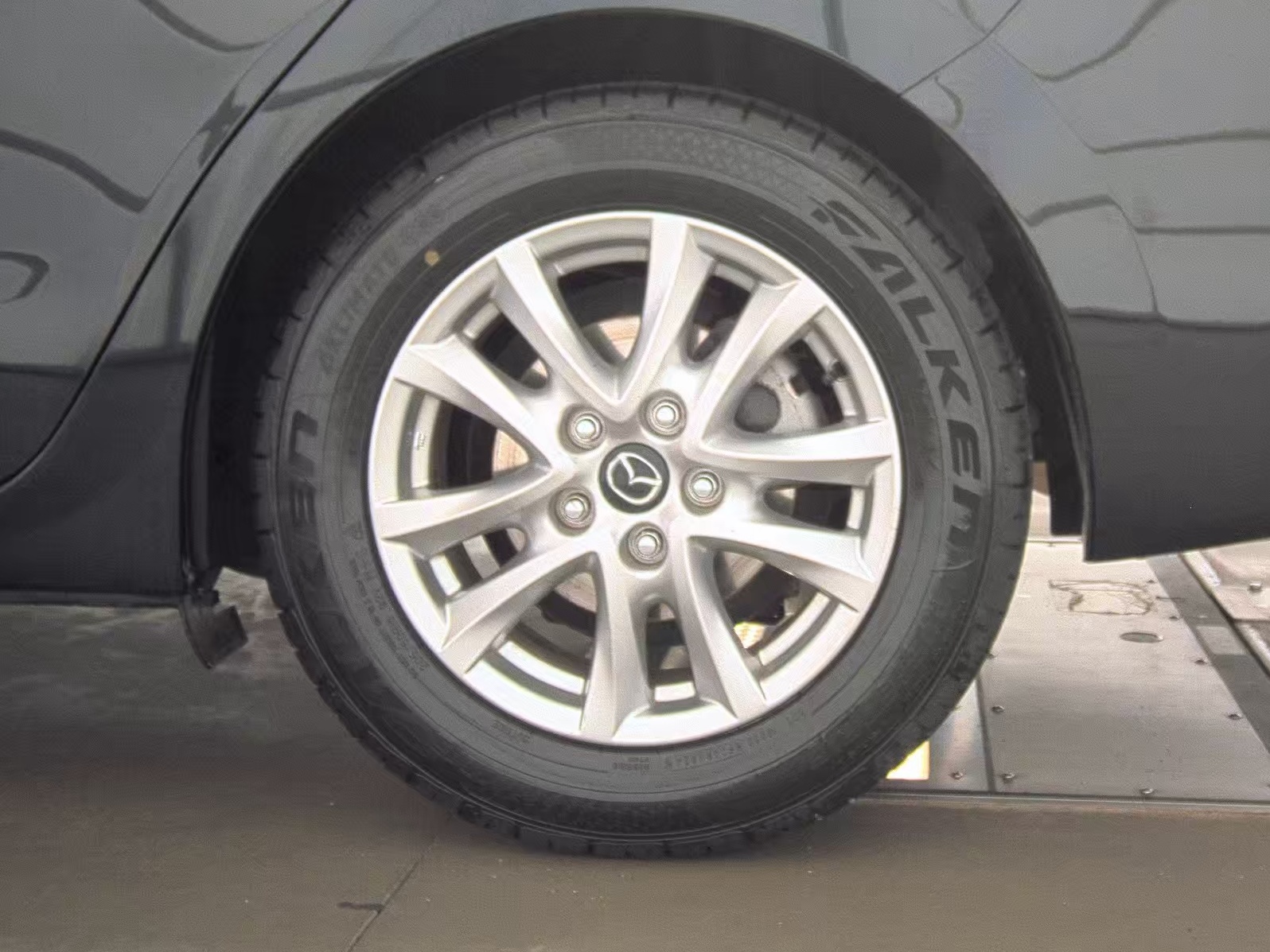 2015 MAZDA MAZDA3 i Touring FWD
