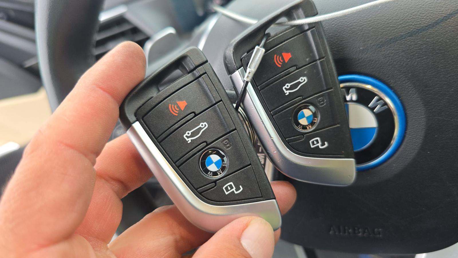2023 BMW 3 Series 330e RWD