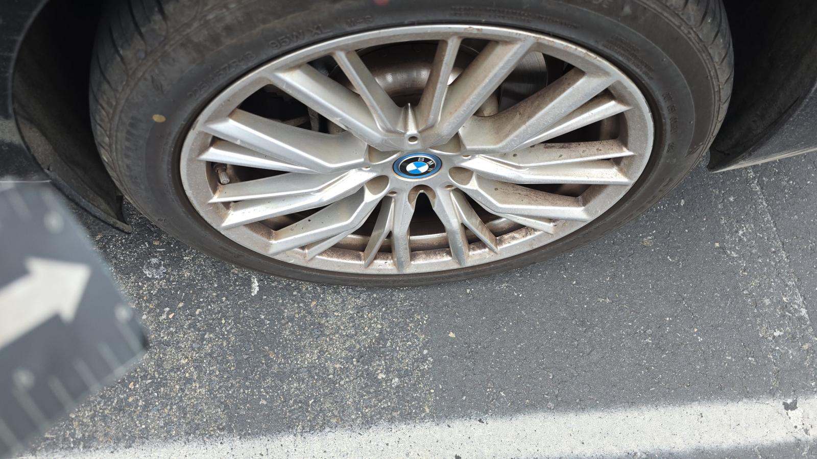 2023 BMW 3 Series 330e RWD