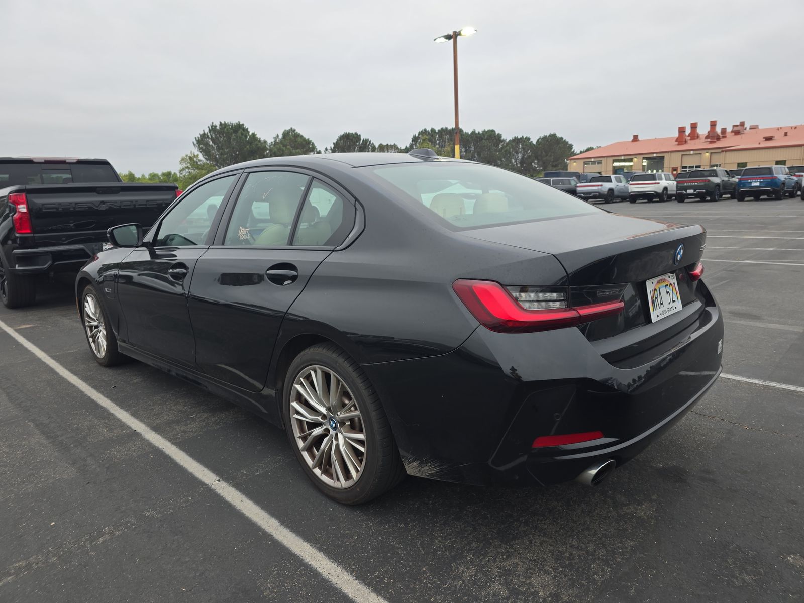 2023 BMW 3 Series 330e RWD