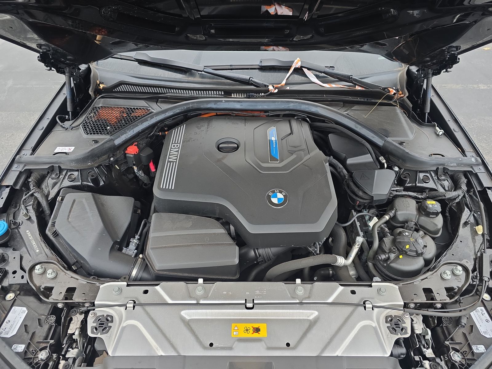 2023 BMW 3 Series 330e RWD