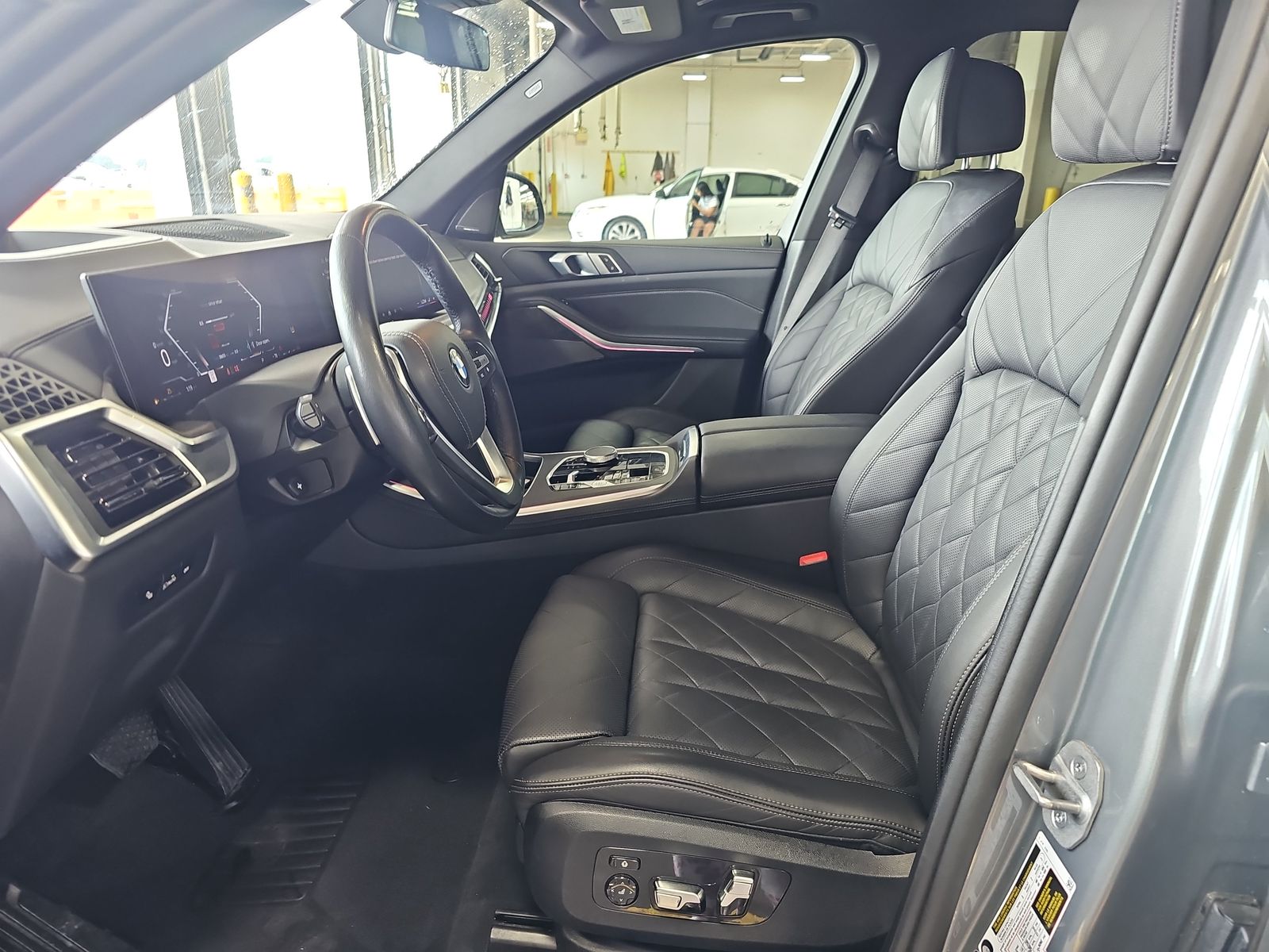 2024 BMW X5 xDrive40i AWD