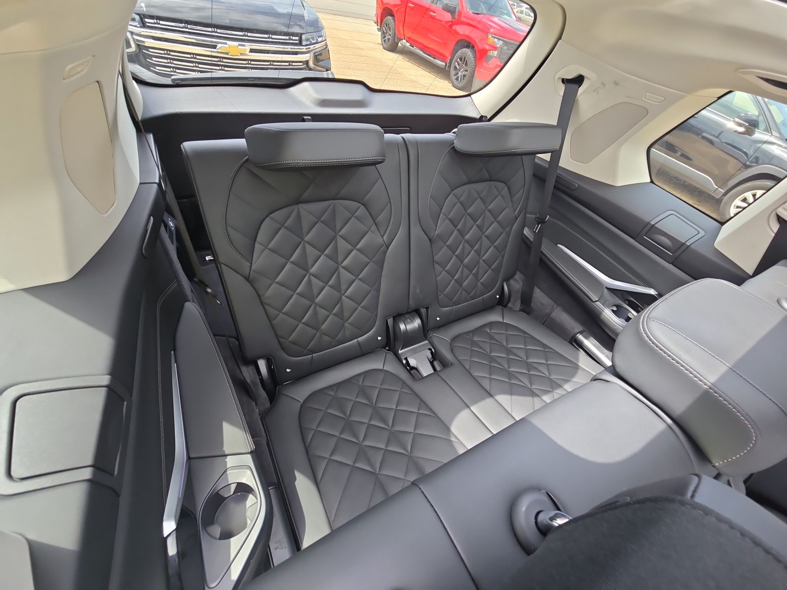 2025 BMW X7 xDrive40i AWD
