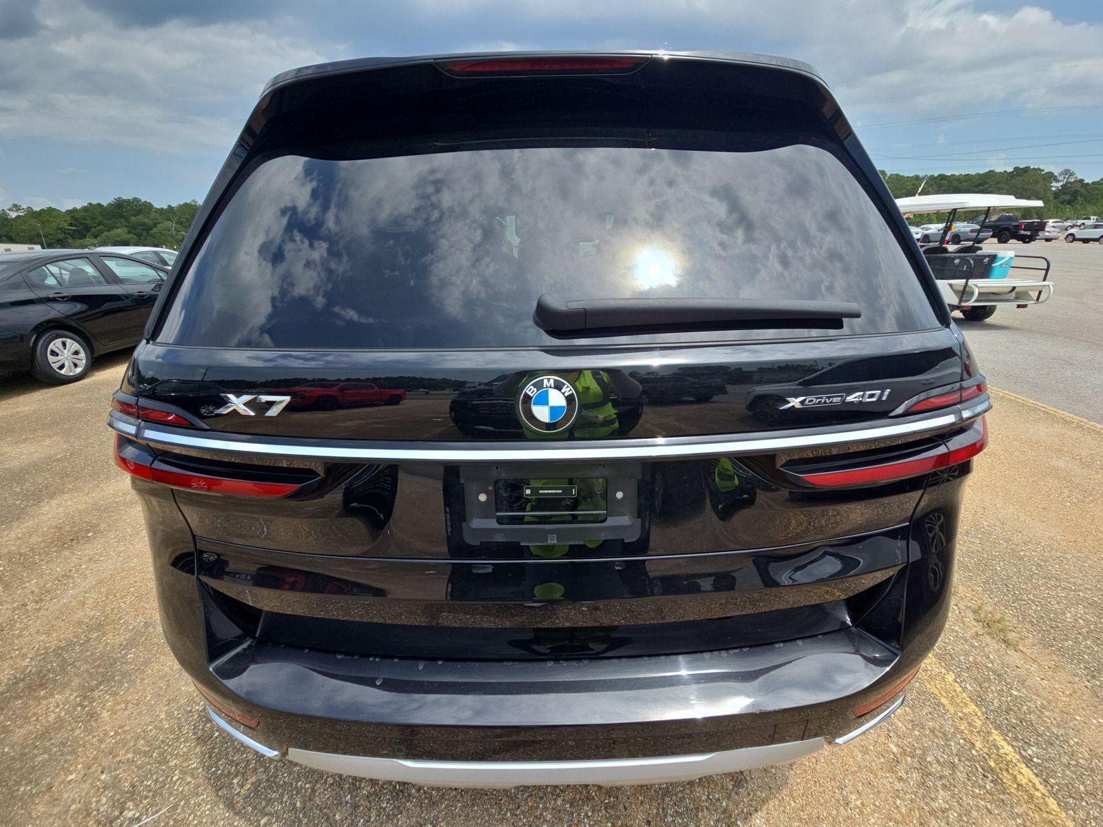 2025 BMW X7 xDrive40i AWD
