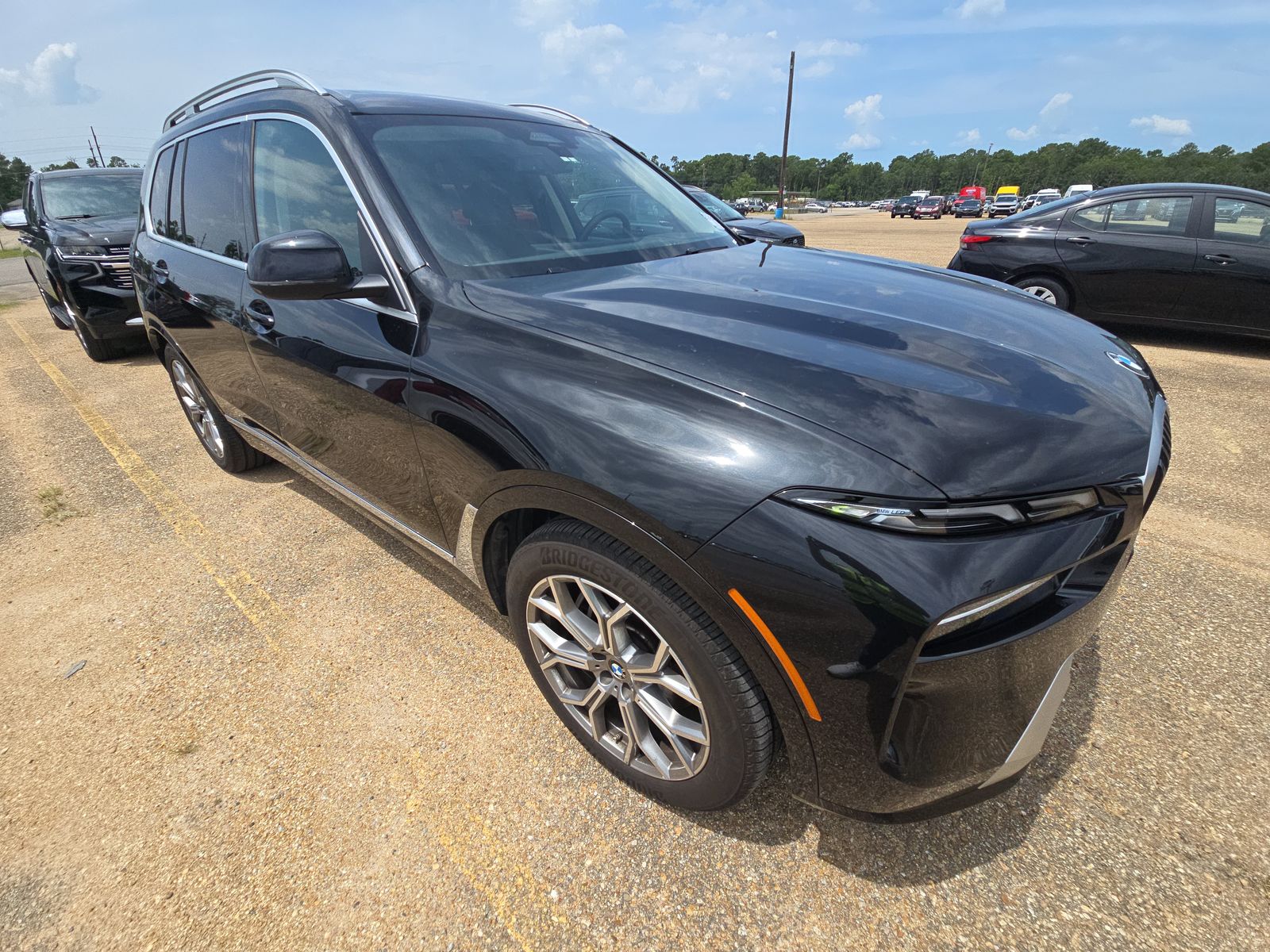 2025 BMW X7 xDrive40i AWD