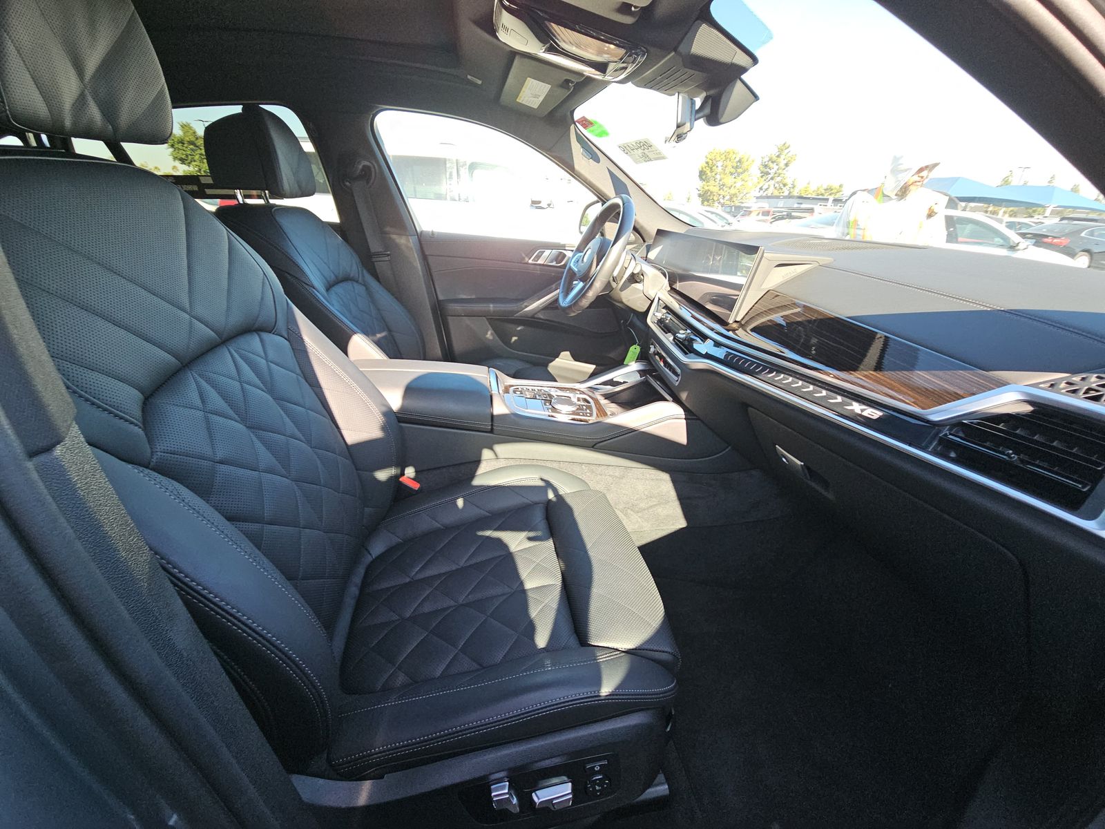 2025 BMW X6 xDrive40i AWD