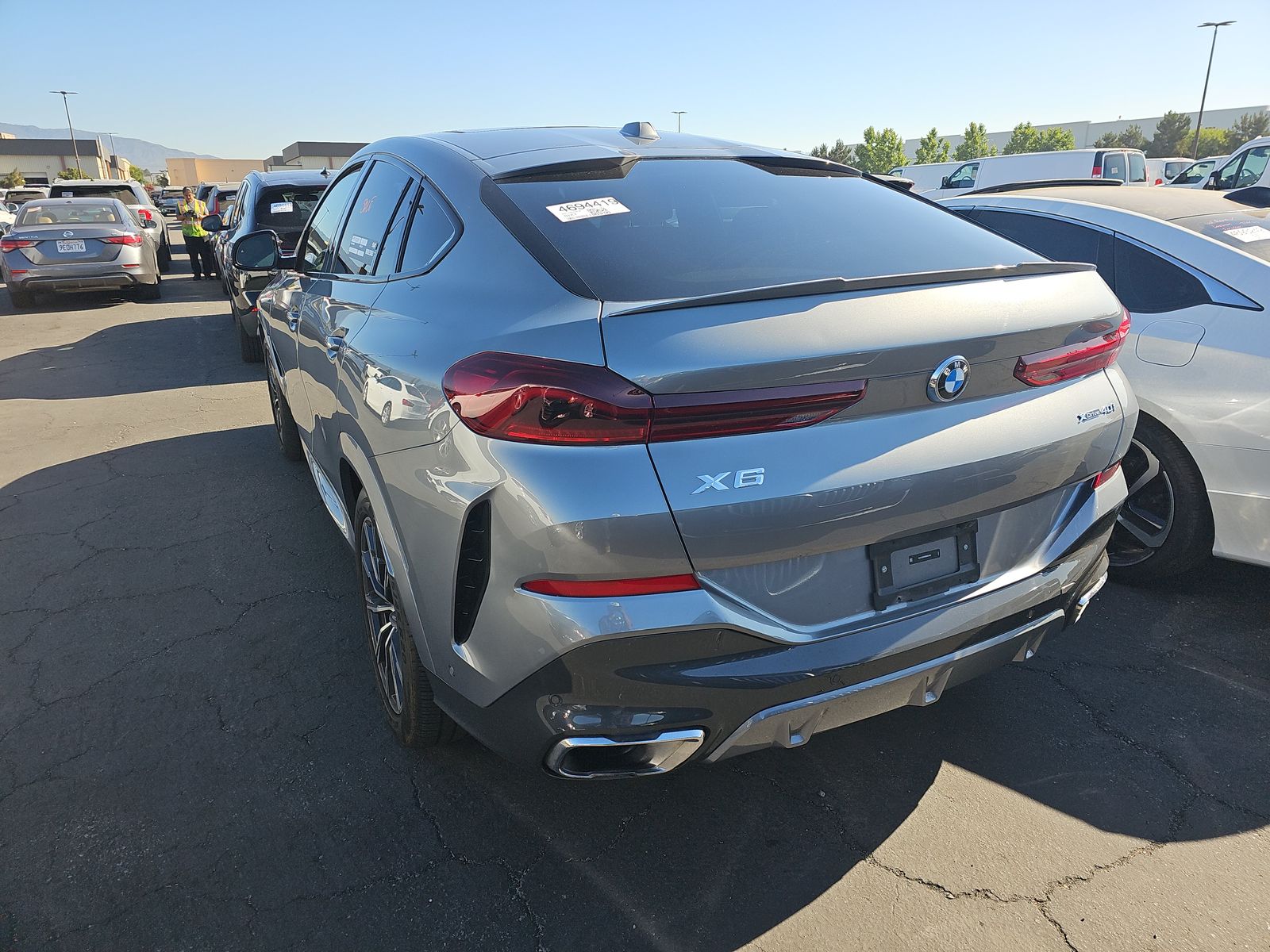 2025 BMW X6 xDrive40i AWD