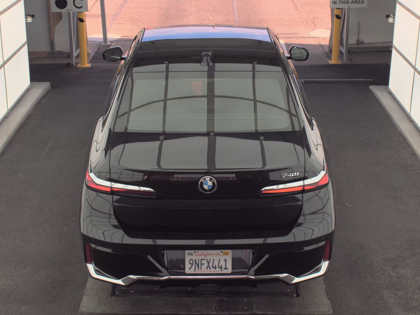 2025 BMW 7 Series 740i RWD