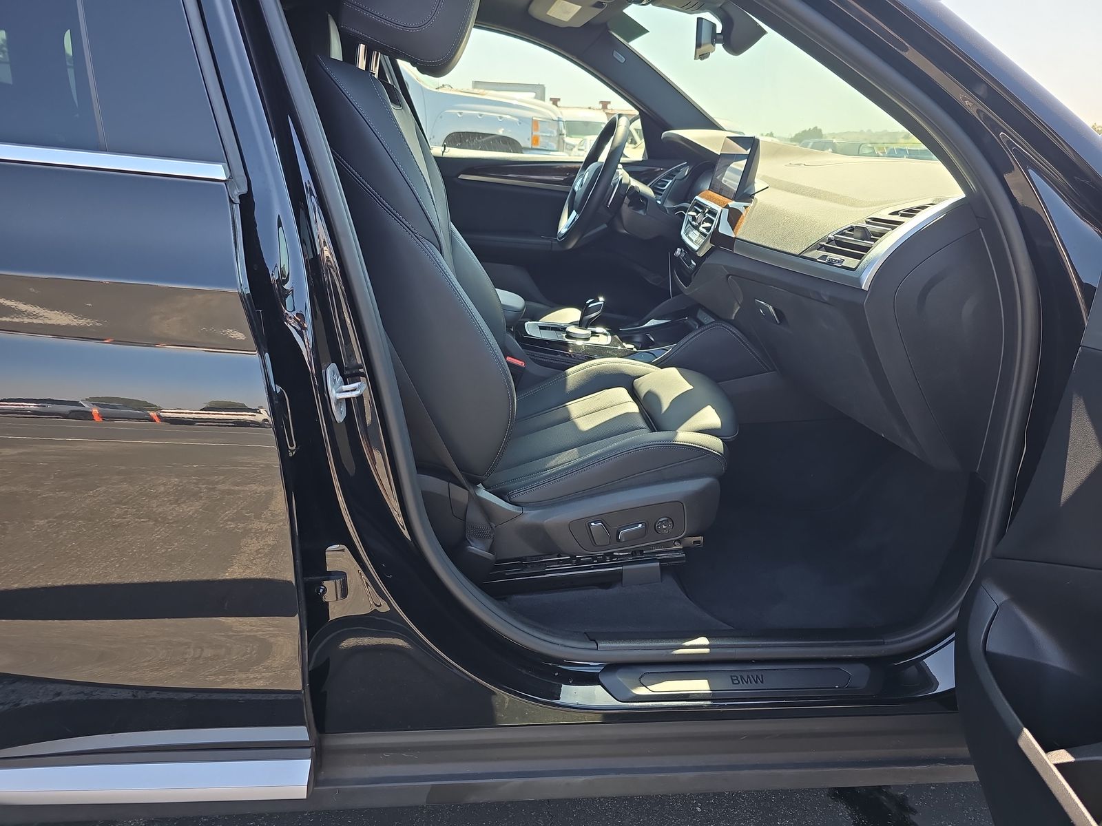 2024 BMW X4 xDrive30i AWD