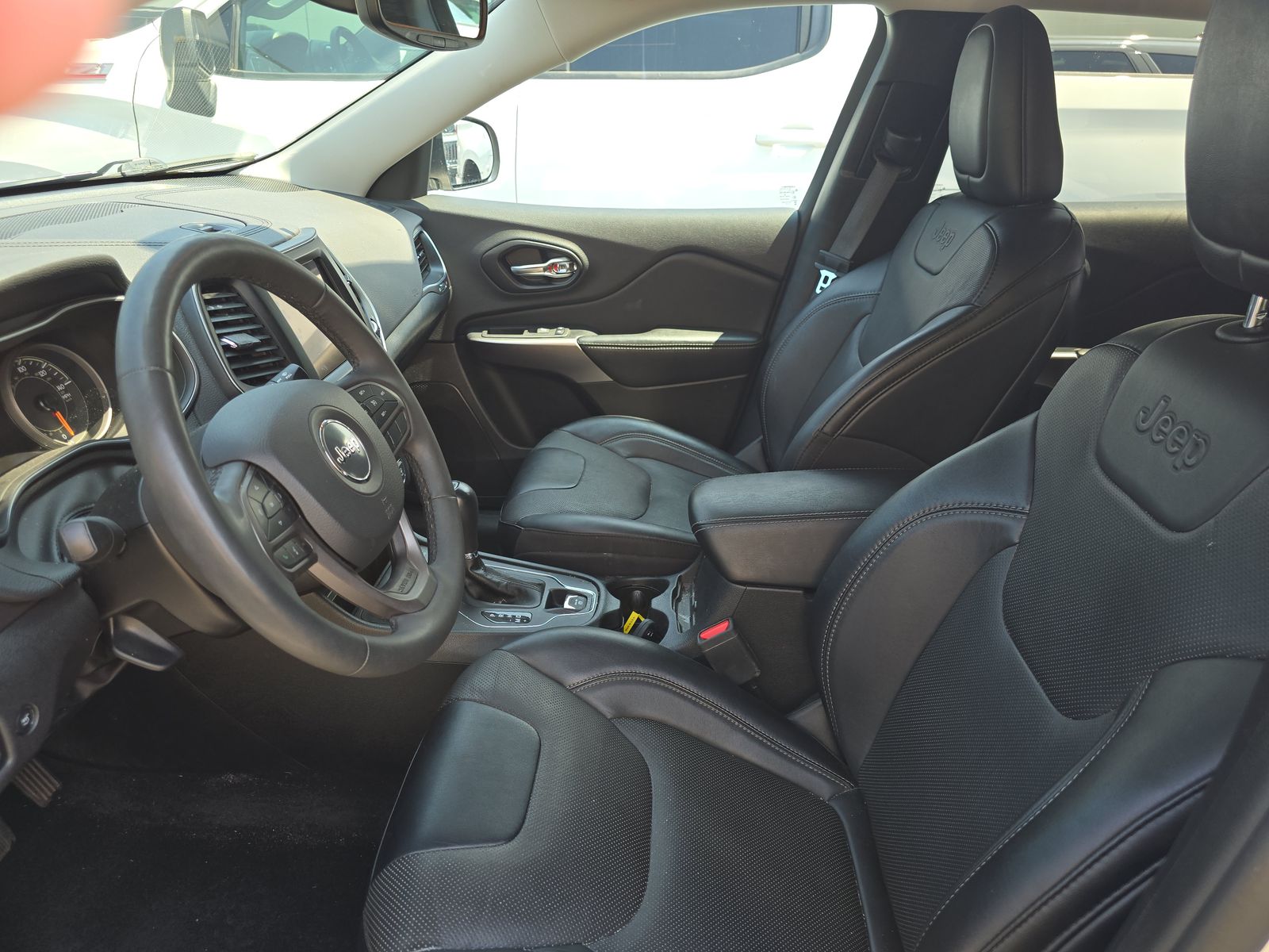 2022 Jeep Cherokee Latitude Lux AWD