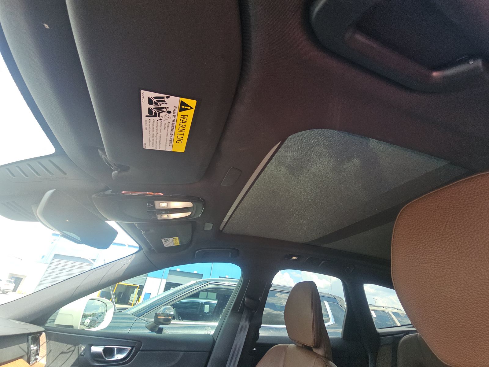 2022 Volvo XC60 B5 Momentum AWD