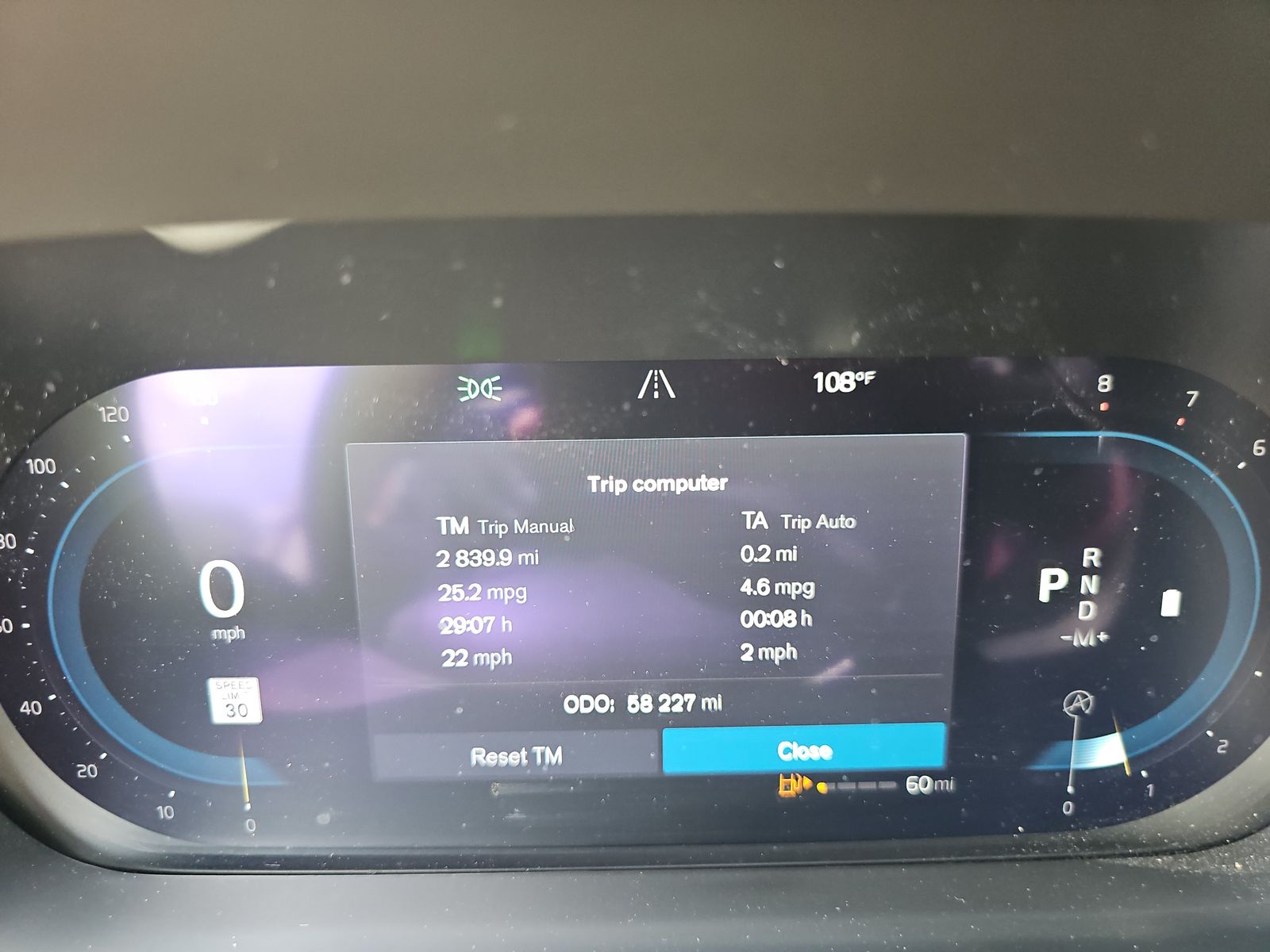 2022 Volvo XC60 B5 Momentum AWD