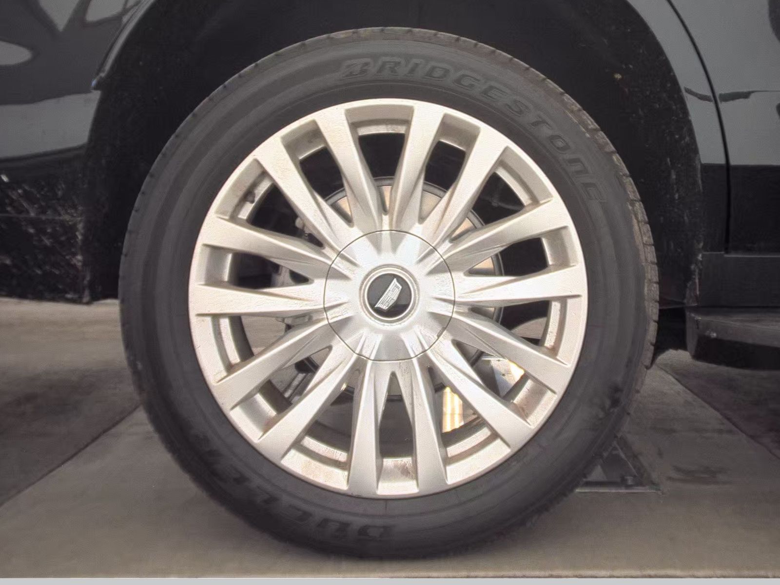 2024 Cadillac Escalade Luxury RWD
