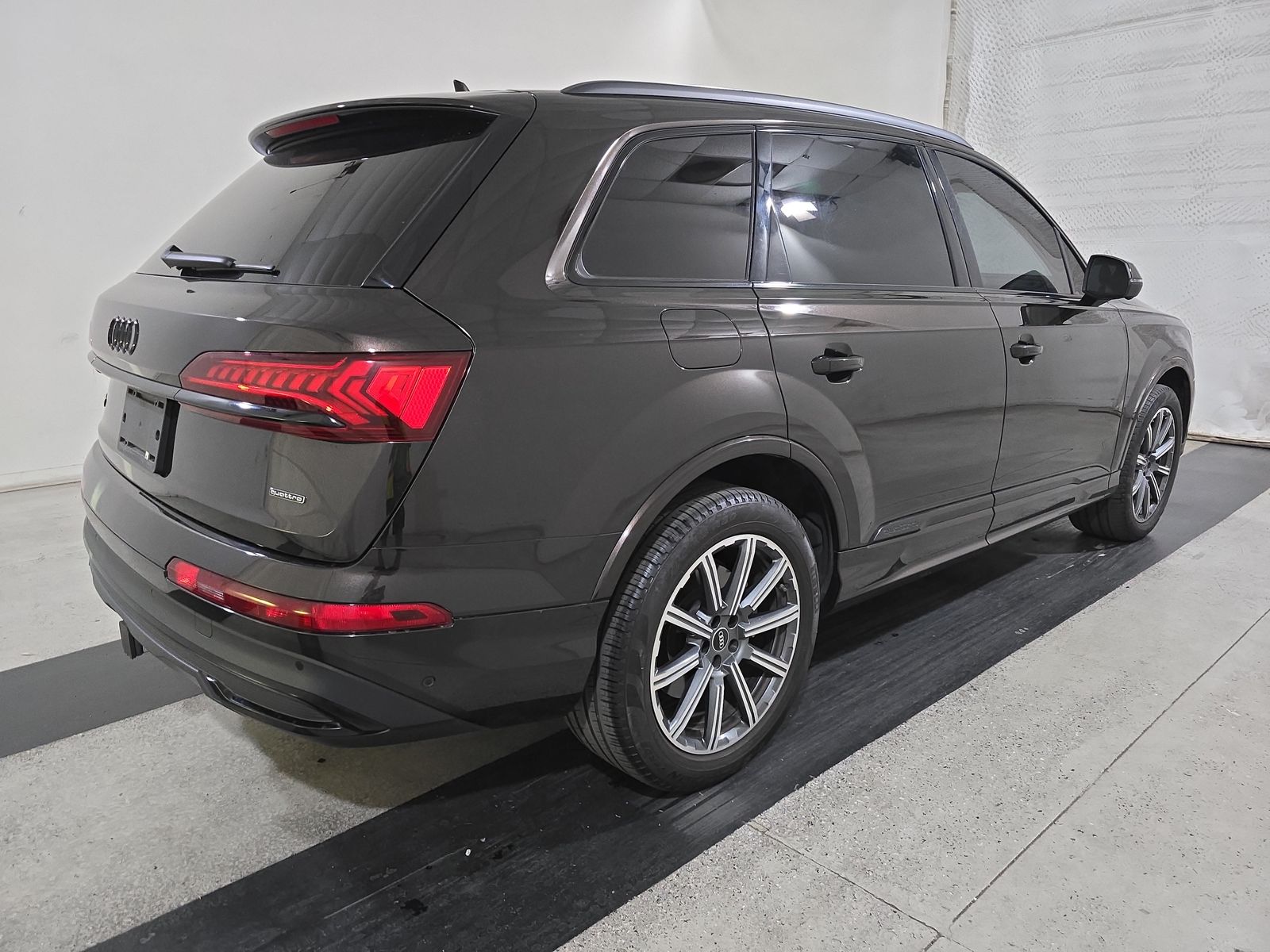 2023 Audi Q7 Premium Plus AWD