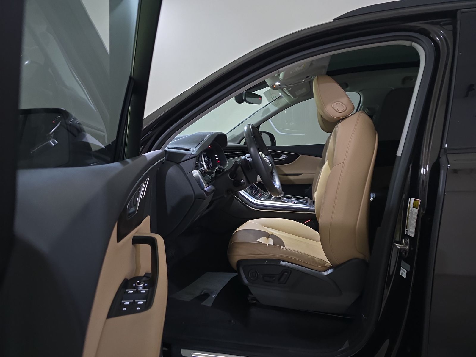 2023 Audi Q7 Premium Plus AWD