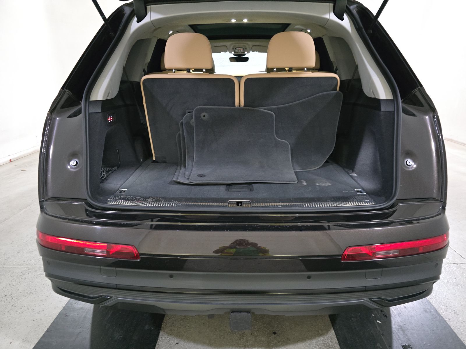 2023 Audi Q7 Premium Plus AWD