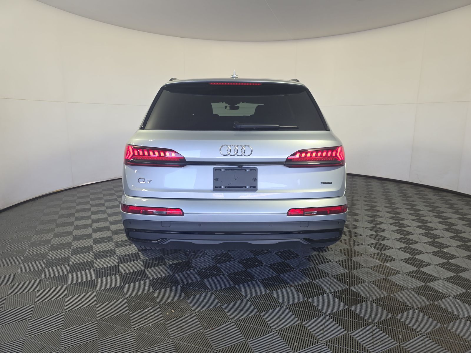 2024 Audi Q7 Premium Plus AWD