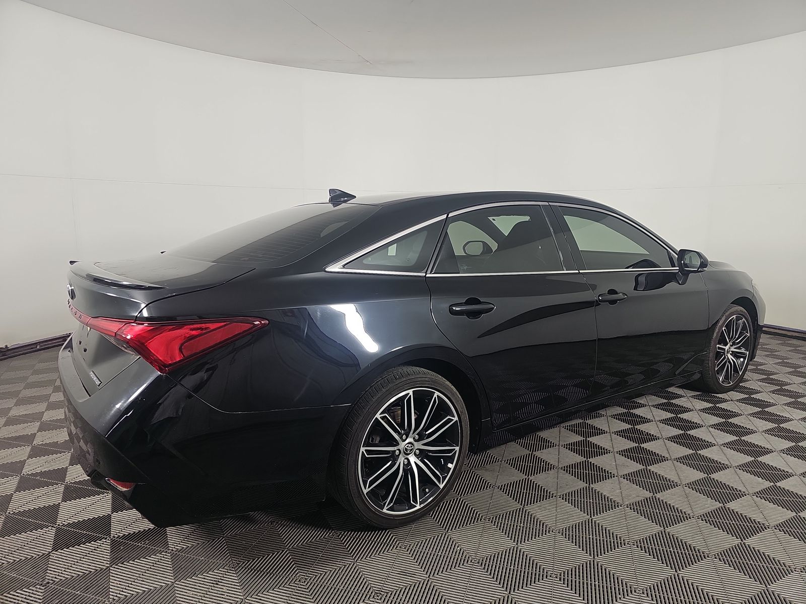 2022 Toyota Avalon Touring FWD