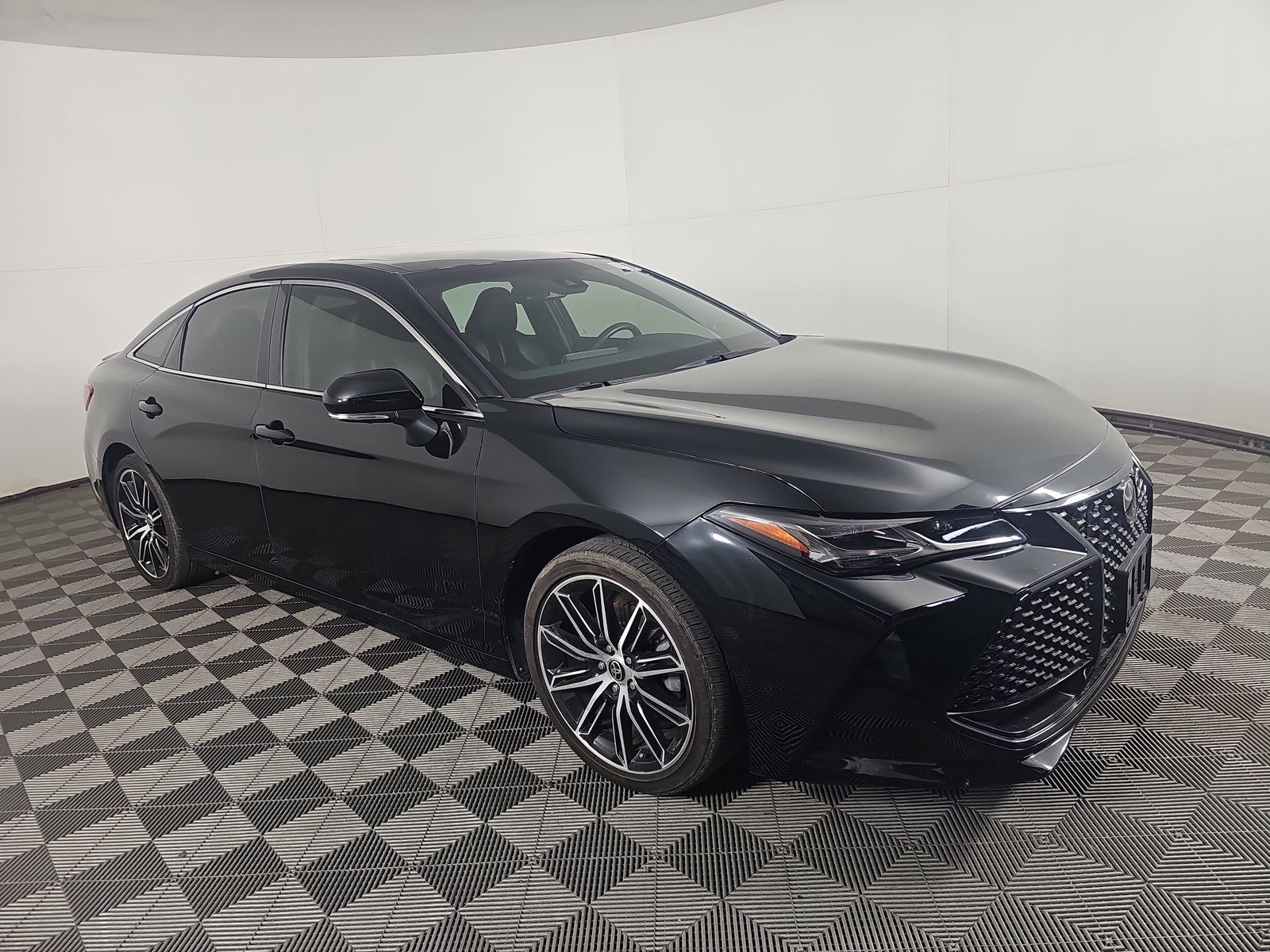 2022 Toyota Avalon Touring FWD