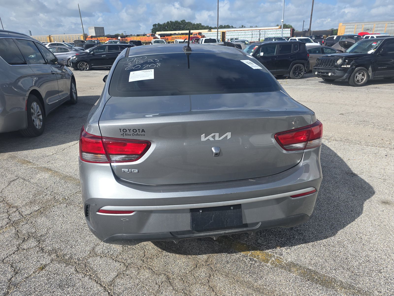2022 Kia Rio S FWD