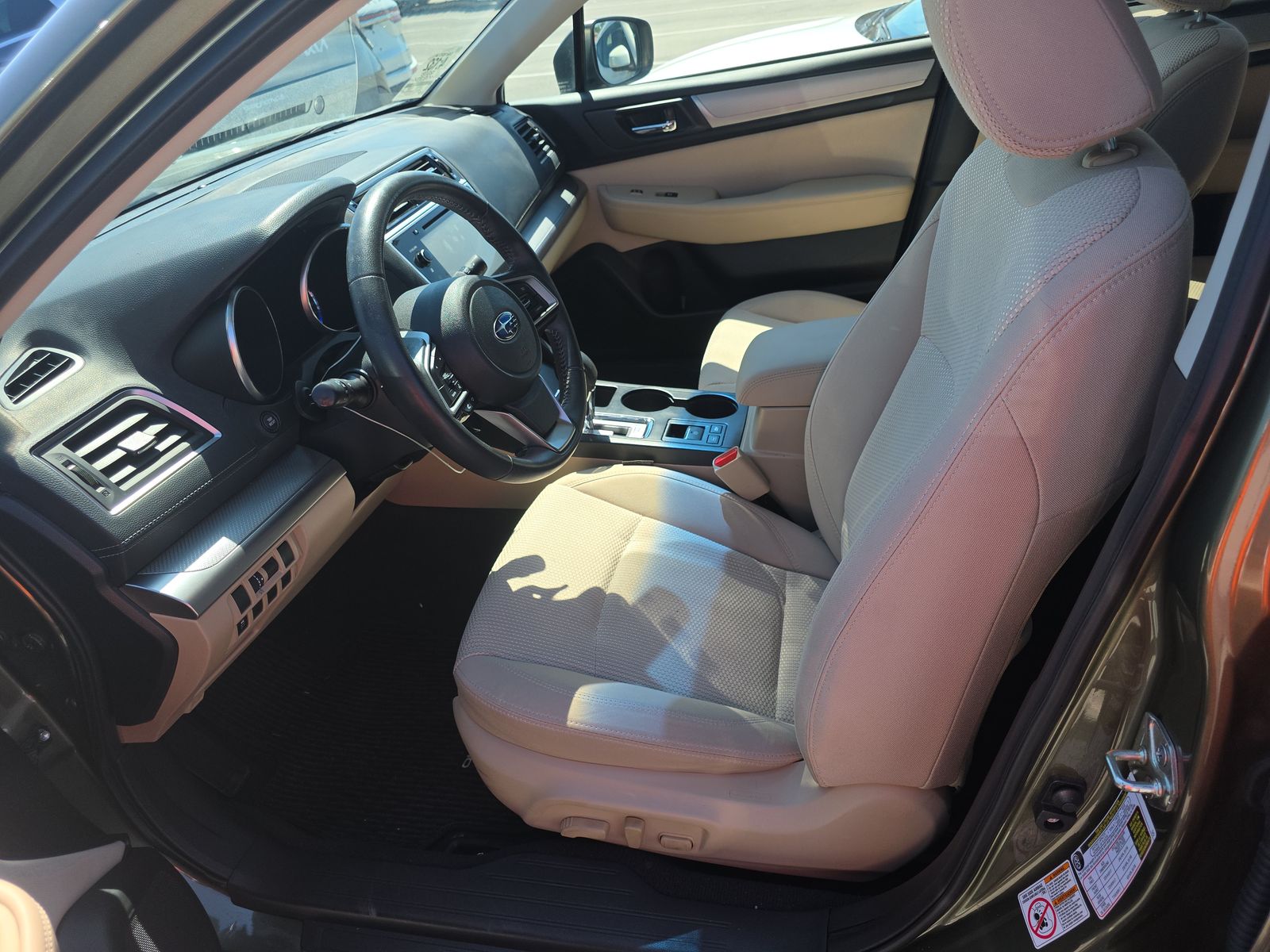 2018 Subaru Outback 2.5i Premium AWD