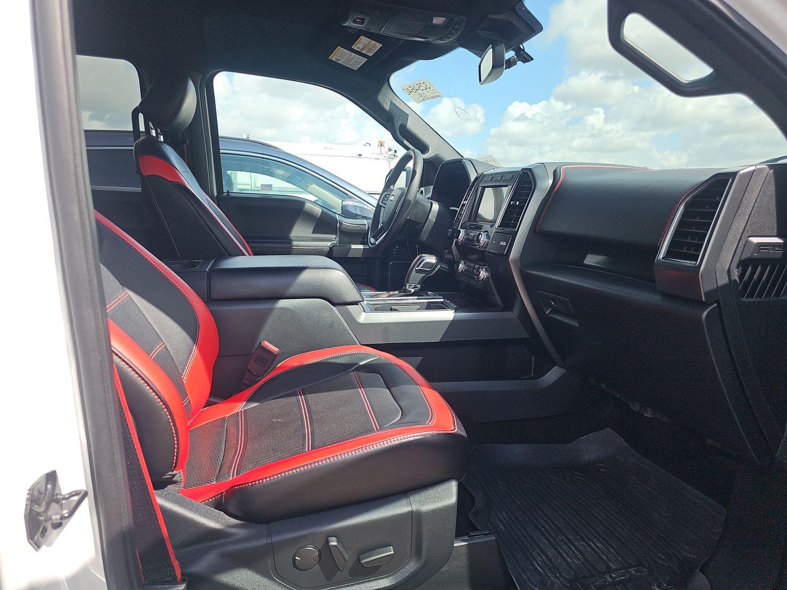 2019 Ford F-150 Lariat AWD