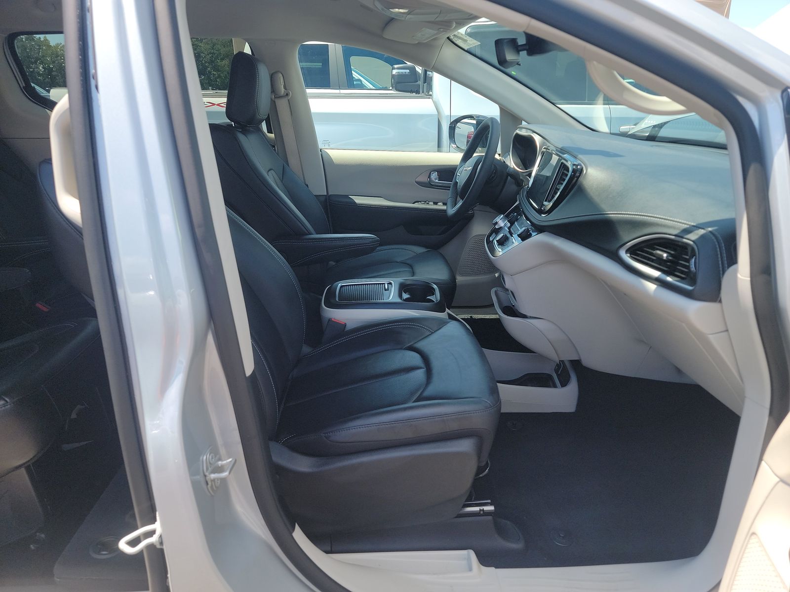 2024 Chrysler Pacifica Touring L AWD