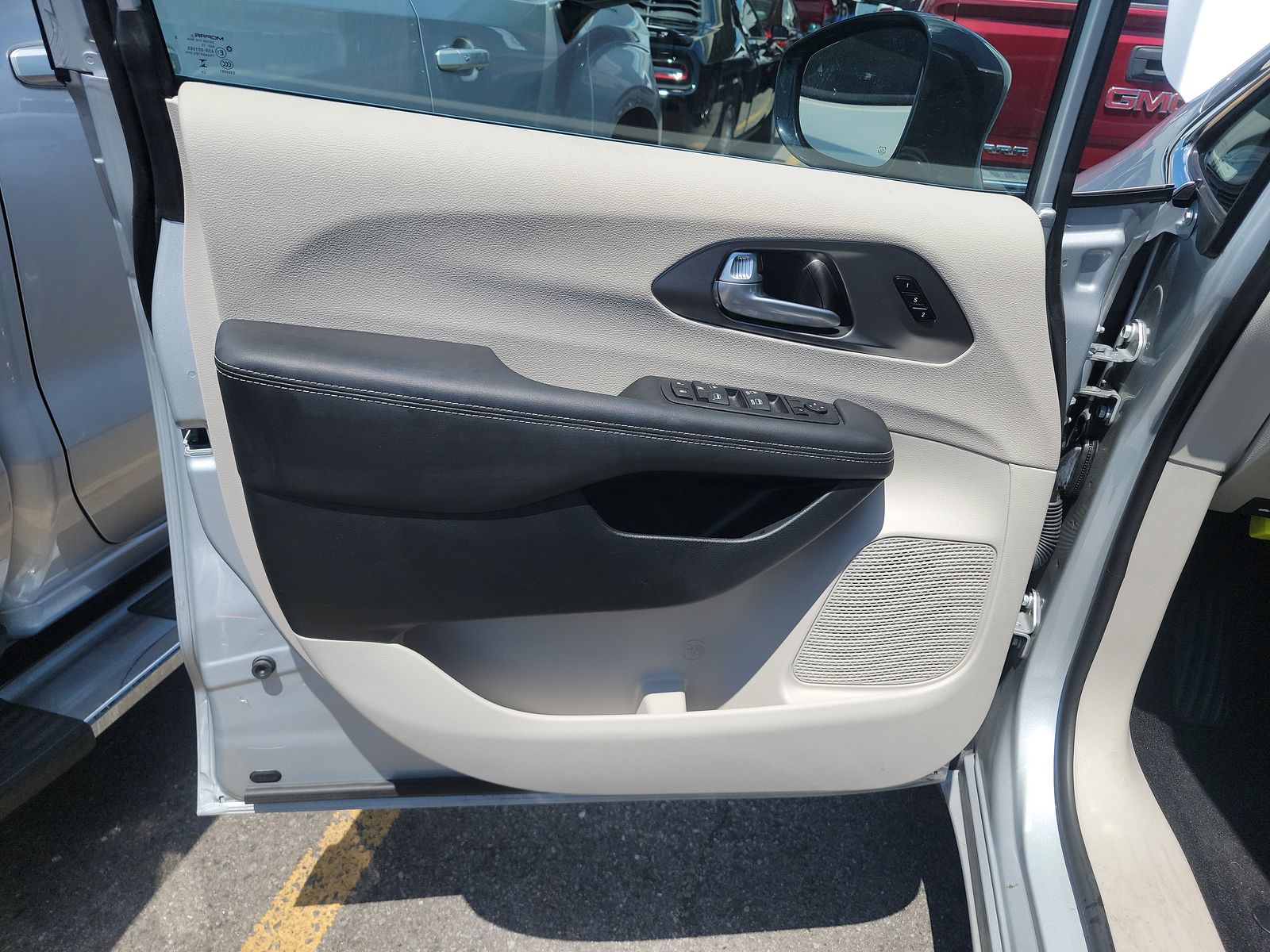 2024 Chrysler Pacifica Touring L AWD