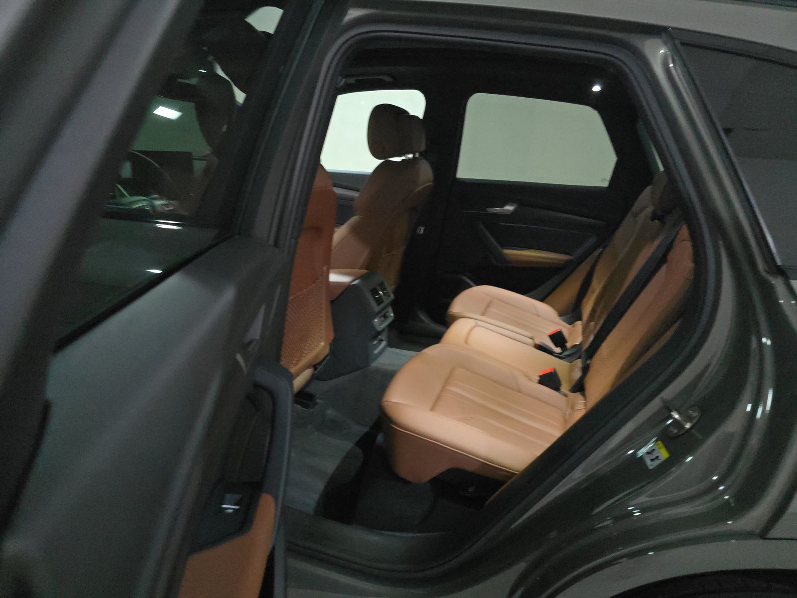 2024 Audi Q5 e Plug-In Hybrid S line Premium Plus AWD