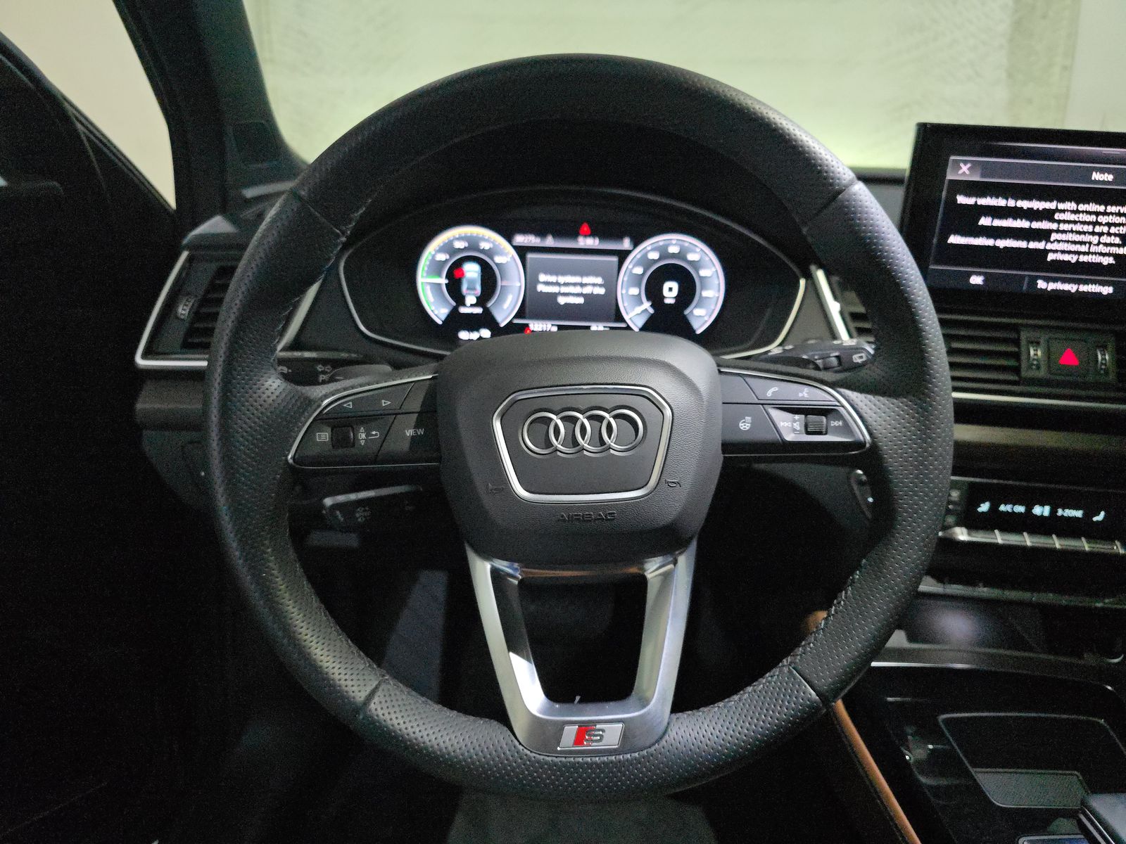 2024 Audi Q5 e Plug-In Hybrid S line Premium Plus AWD