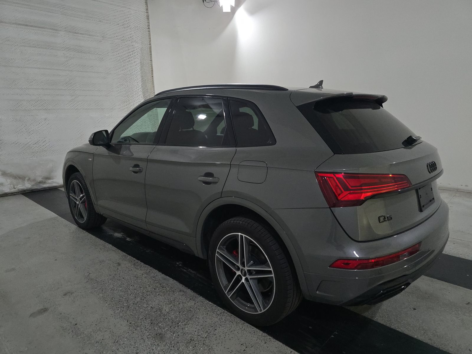 2024 Audi Q5 e Plug-In Hybrid S line Premium Plus AWD