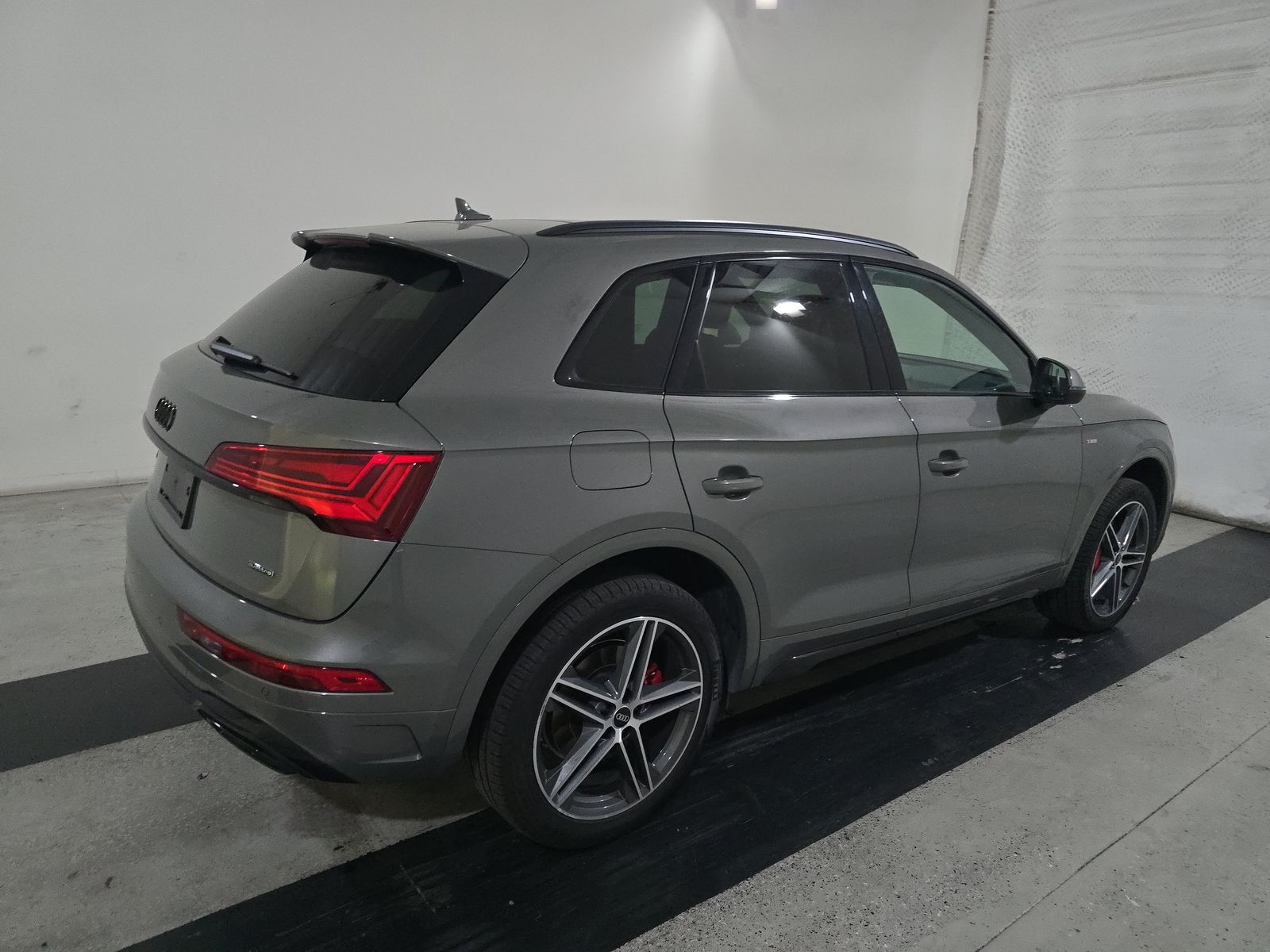 2024 Audi Q5 e Plug-In Hybrid S line Premium Plus AWD