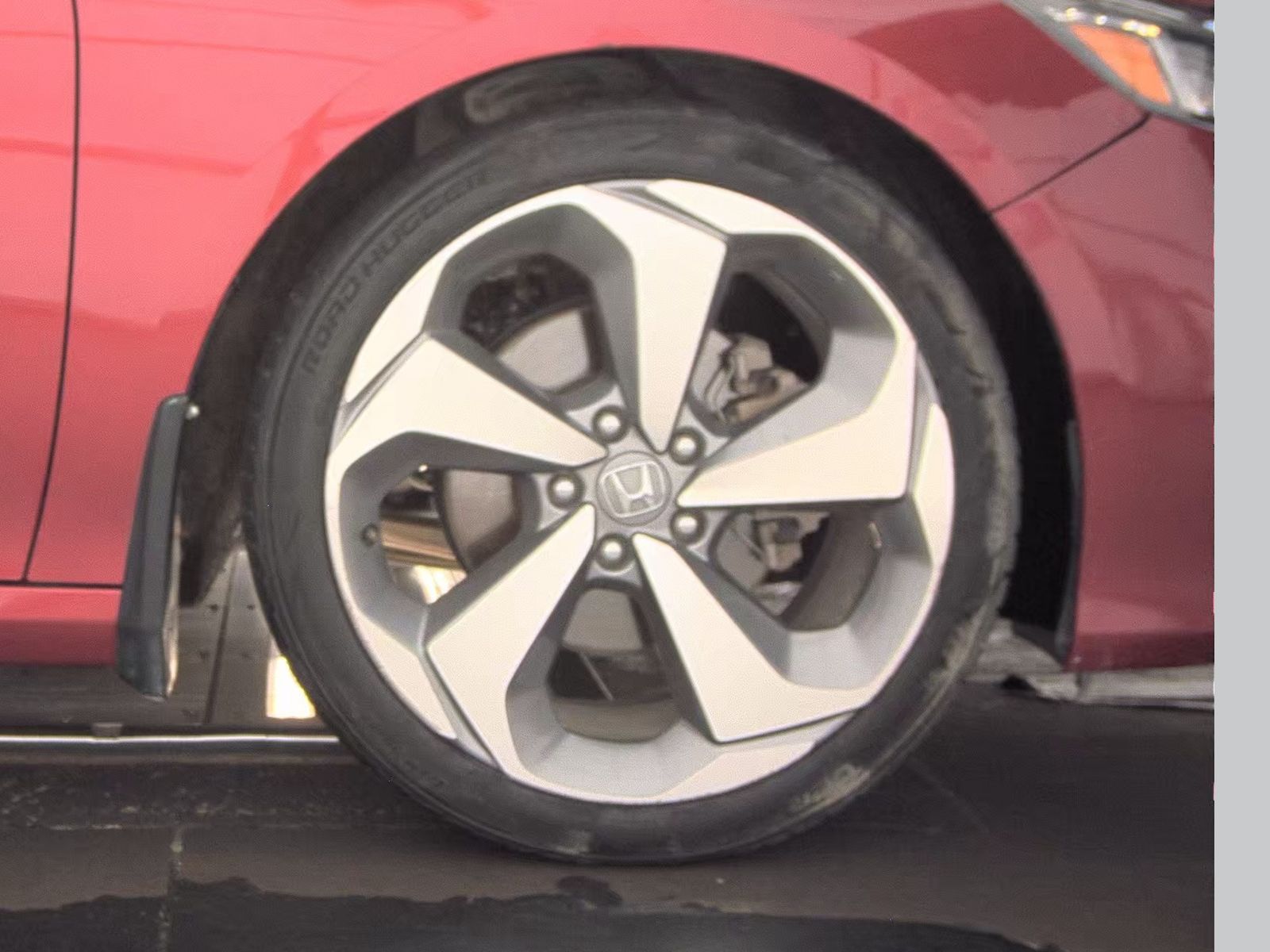2018 Honda Accord Touring FWD