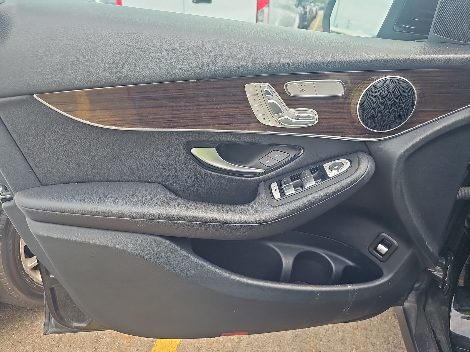 2022 Mercedes-Benz GLC GLC 300 AWD