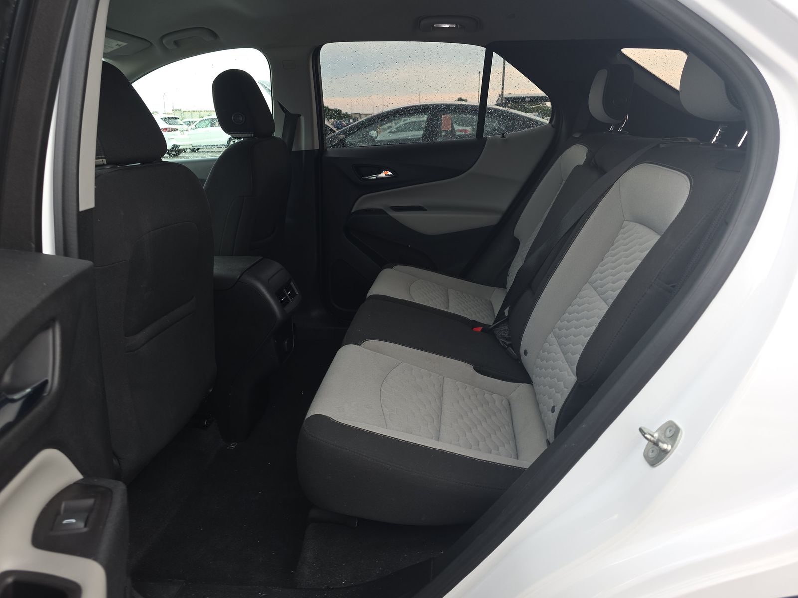 2018 Chevrolet Equinox LS FWD